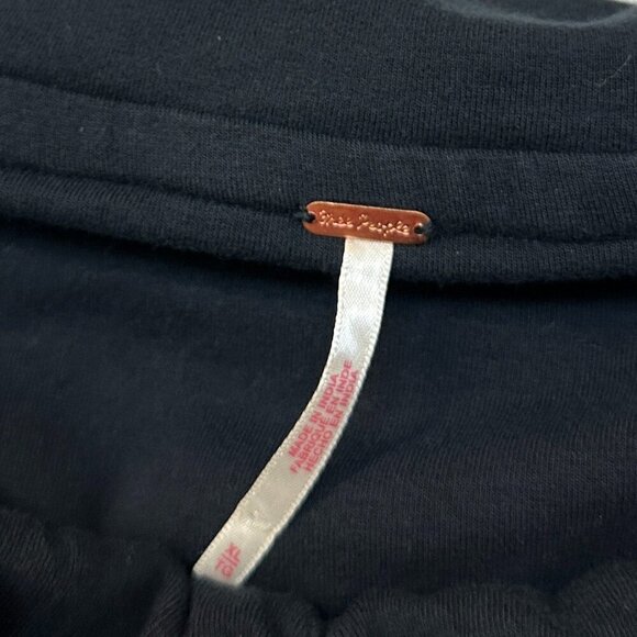 FREE PEOPLE Cooler in Capri Off the Shoulder Top & Skirt in Solid Black X-Large - Picture 5 of 10